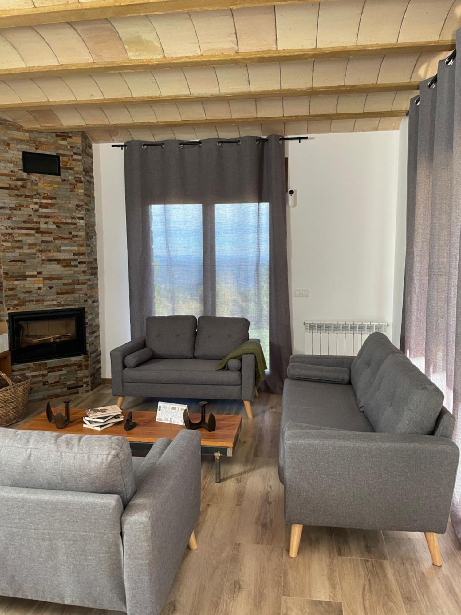 Casa De Les Escoles, Espinalbet - Alberga Castellar del Riu Exteriör bild